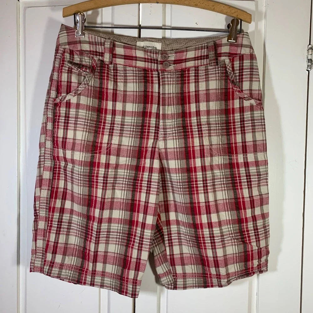 St Johns Bay Womens Plaid Shorts‎ Red Tan Cotton Size 10 Bermuda Casual Outdoors